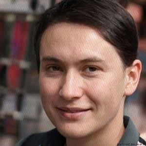 Meet your Posher, Adam